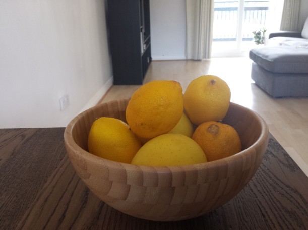 A Bowl with 9 Lemons (o quasi)